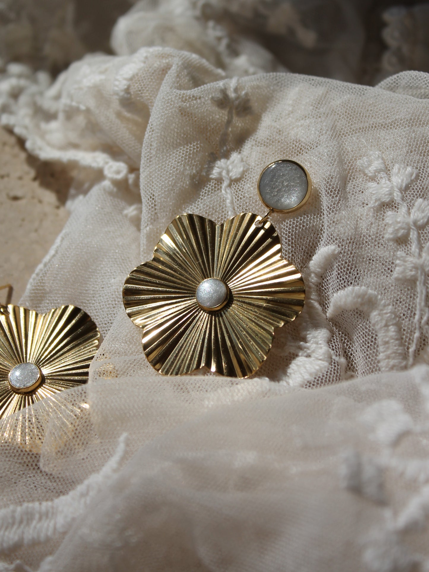 Boucles d'oreilles _ Golden Bloom
