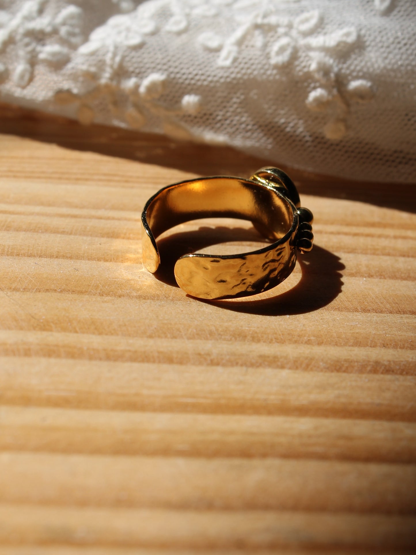 La bague Opalia