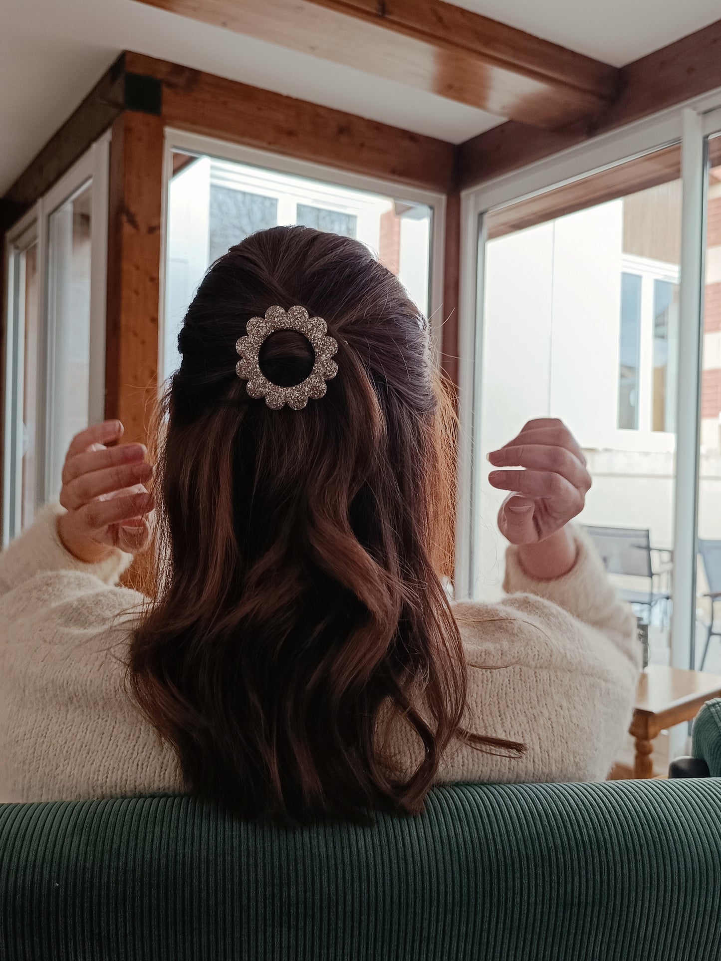 🌸 Les Scintillantes – Barrette Kaki pailleté