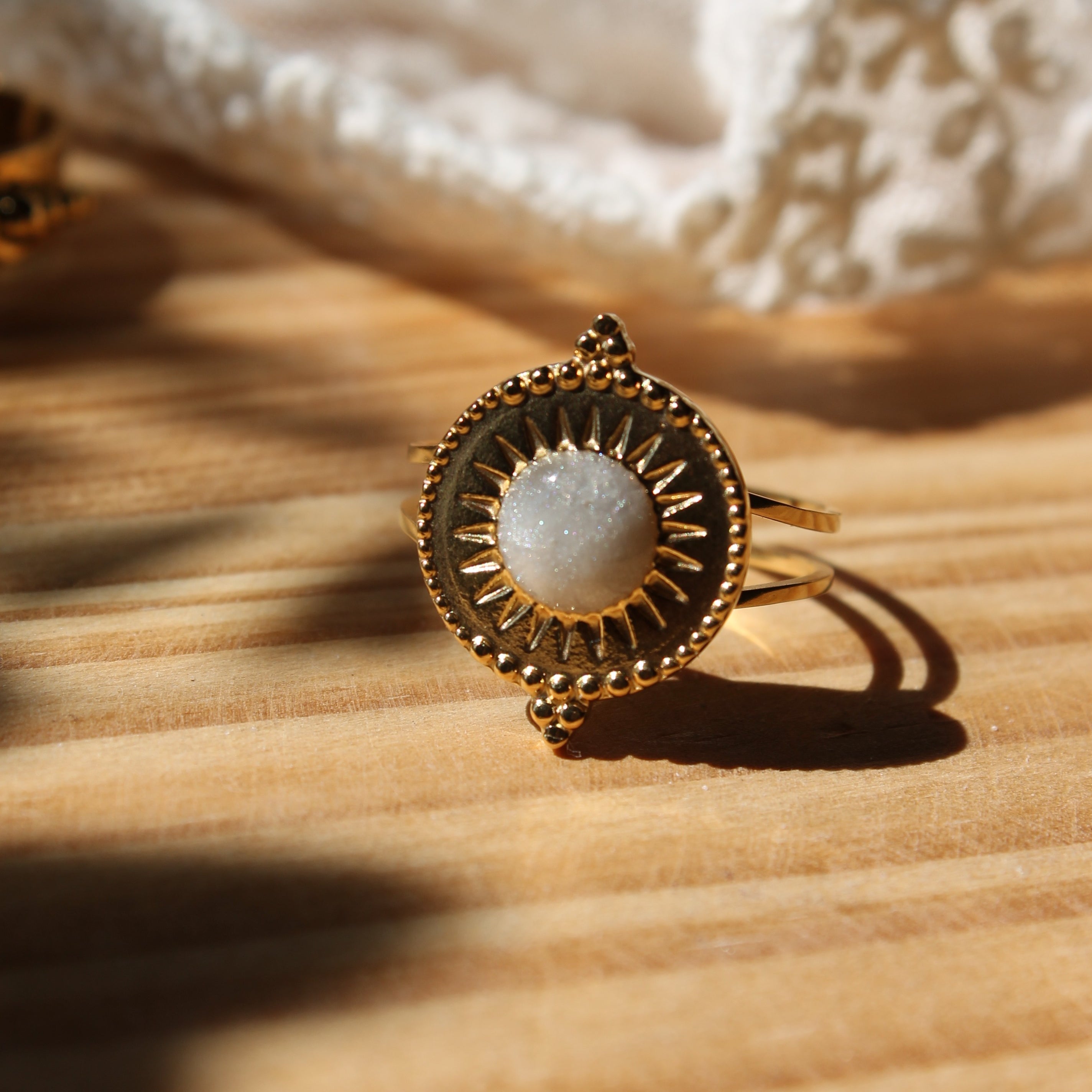 La bague Jadea