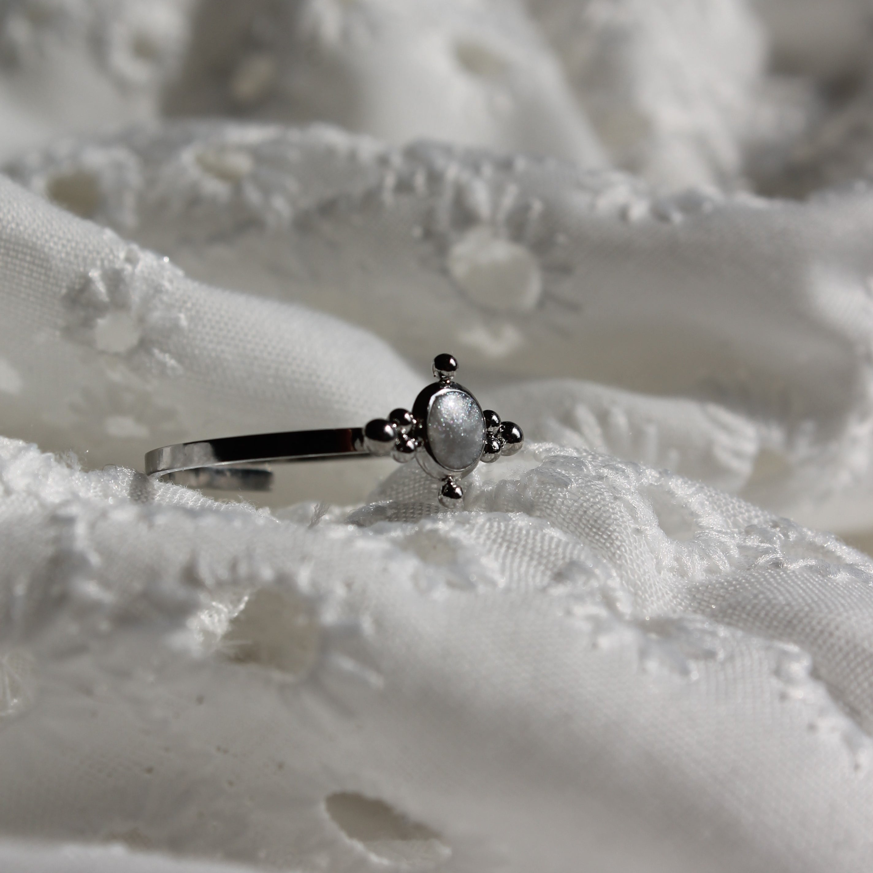 La bague Nyméria