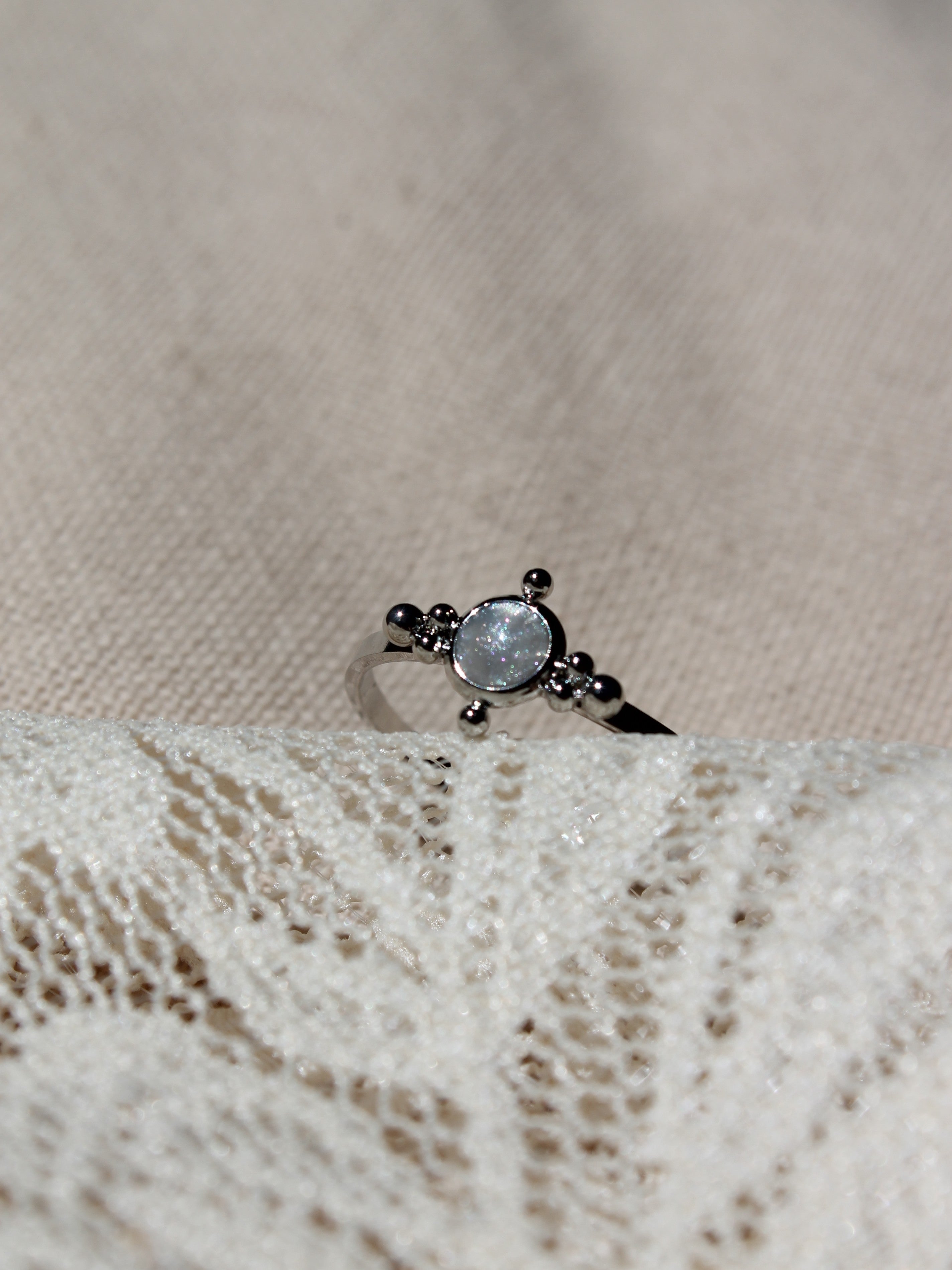 La bague Nyméria