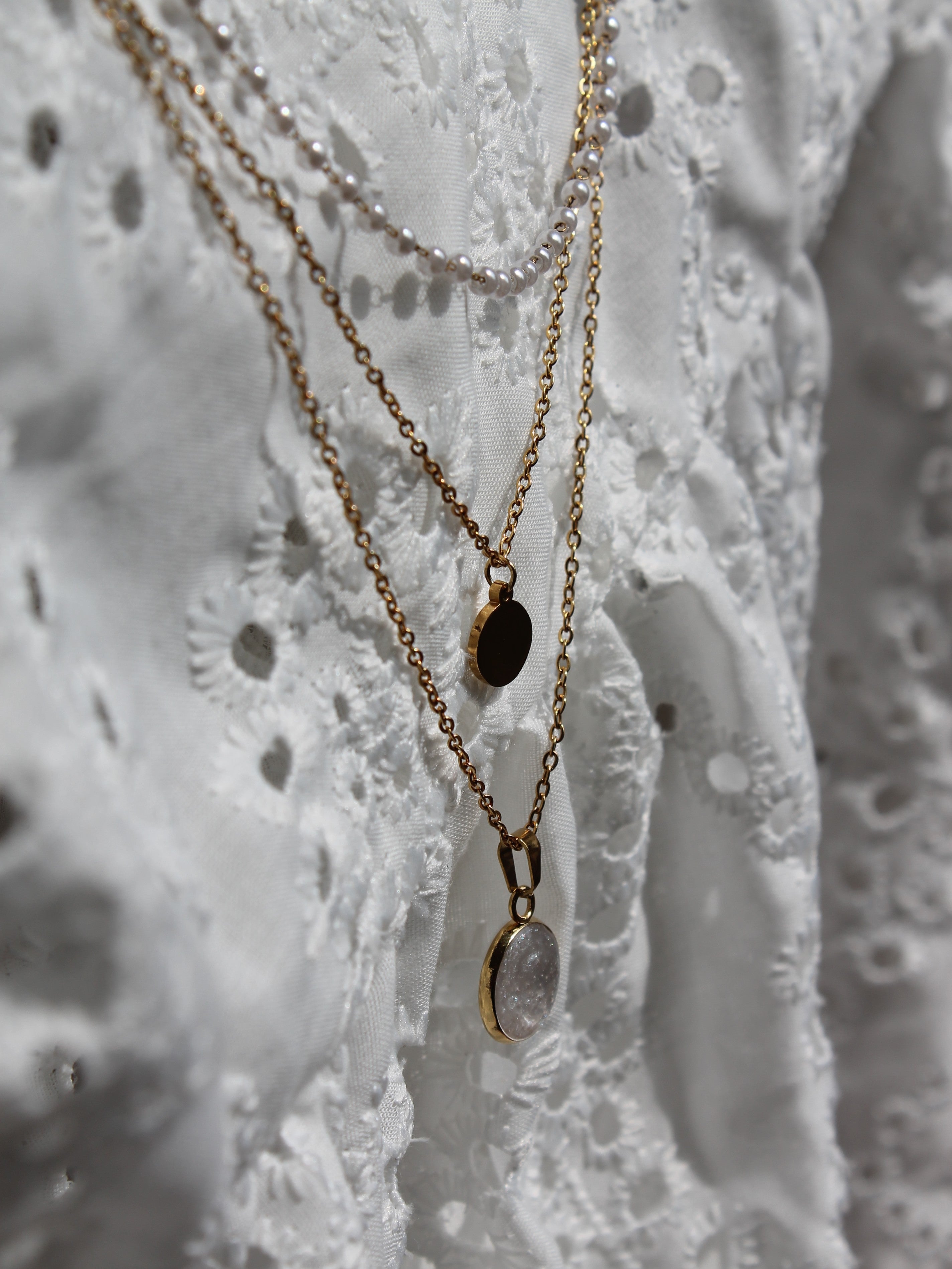 Collier Capsula triple - couleur personnalisable