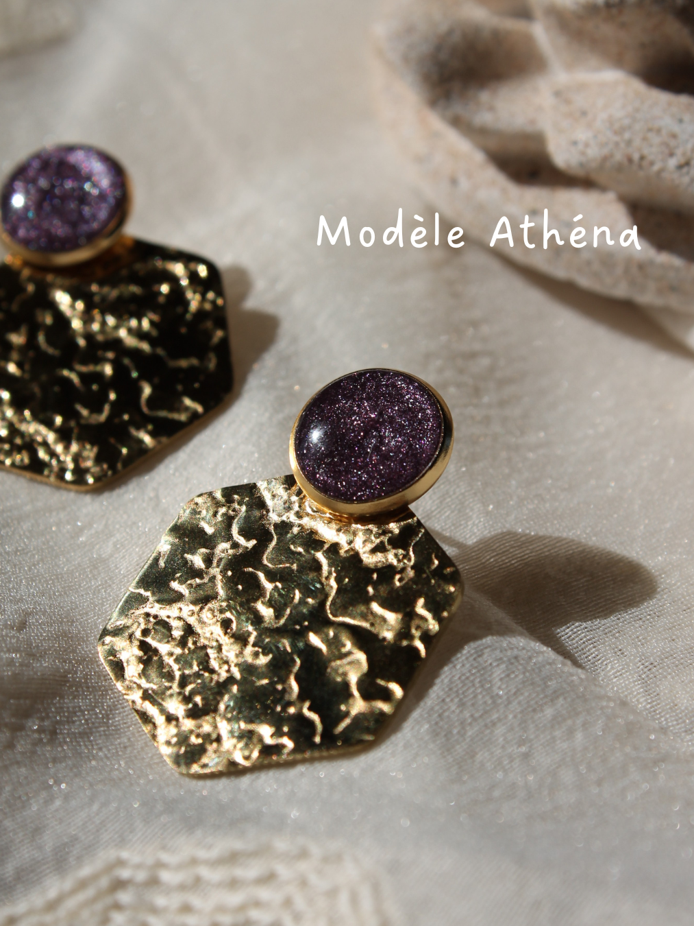 ✨ Coffret : 1 ornement + 3 paires de puces