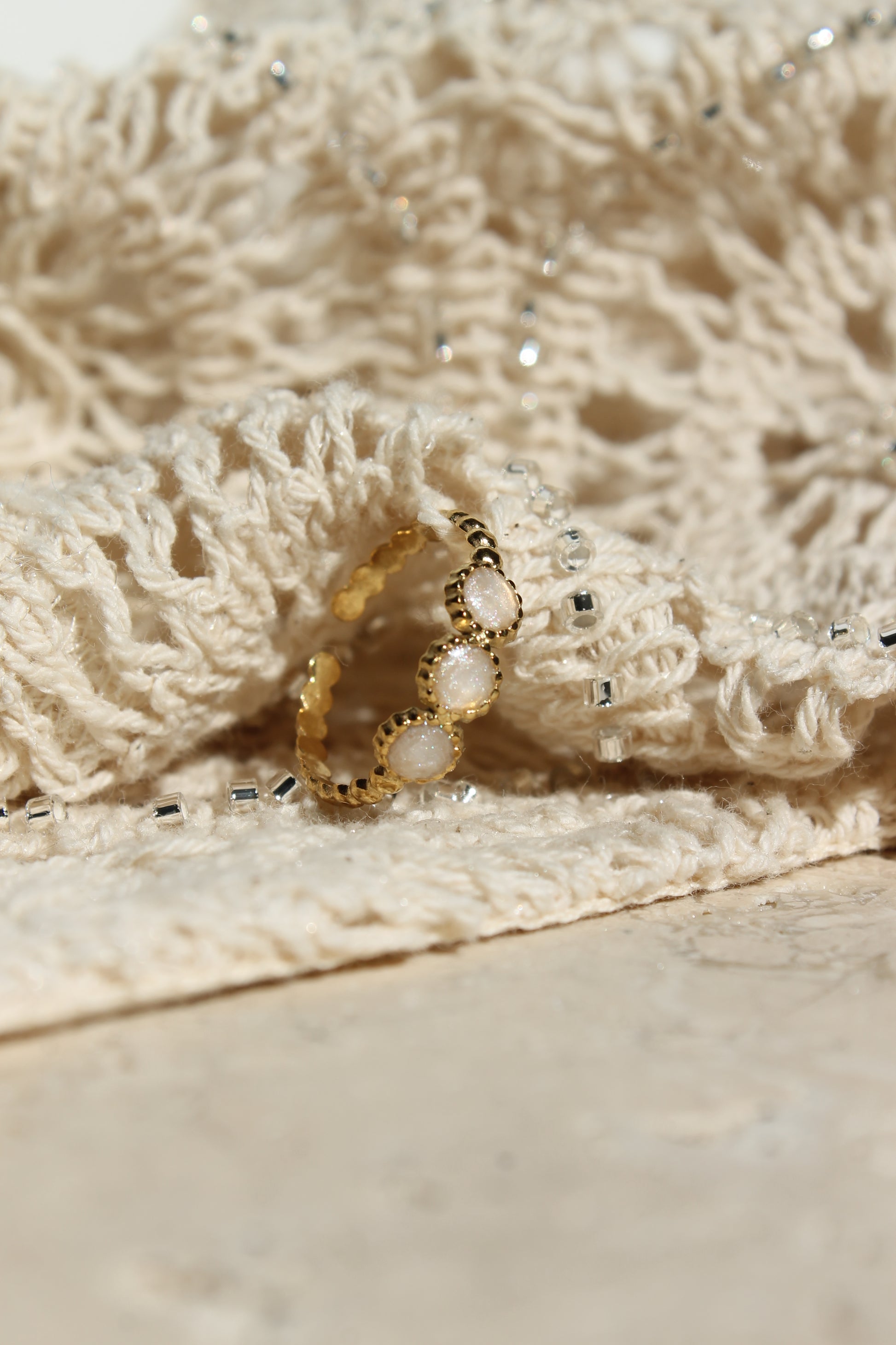 La bague Dahlia