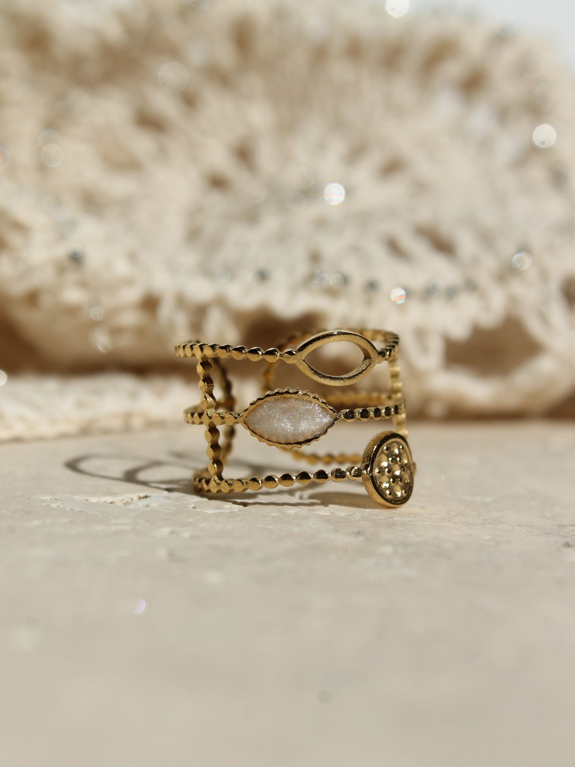 La bague Azalée