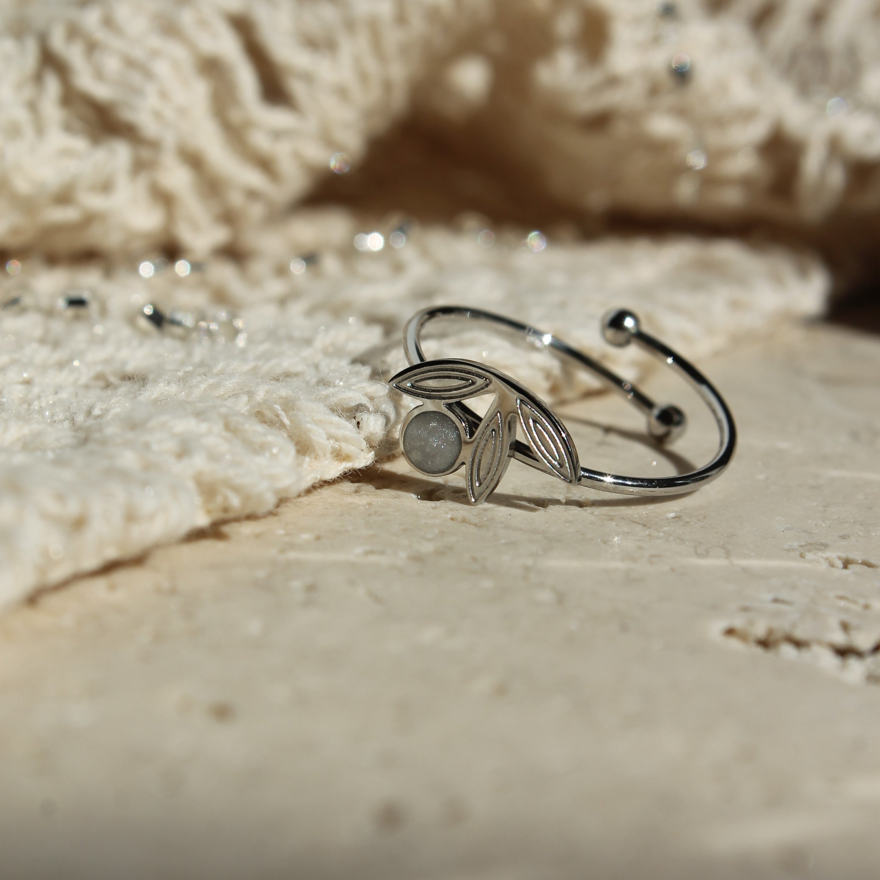 La bague Epure argentée