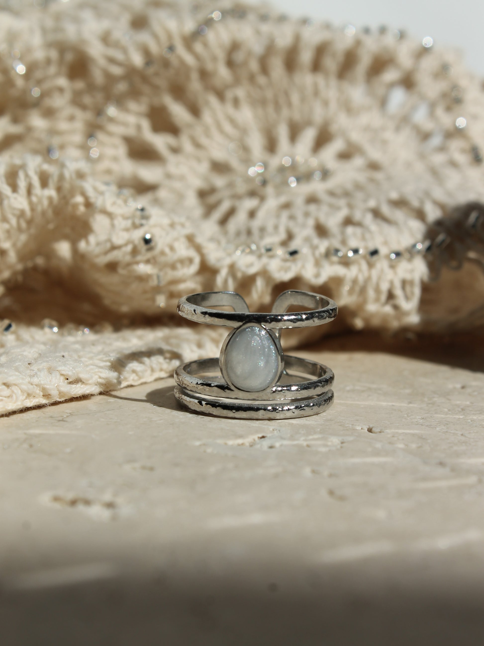 La bague Mimosa