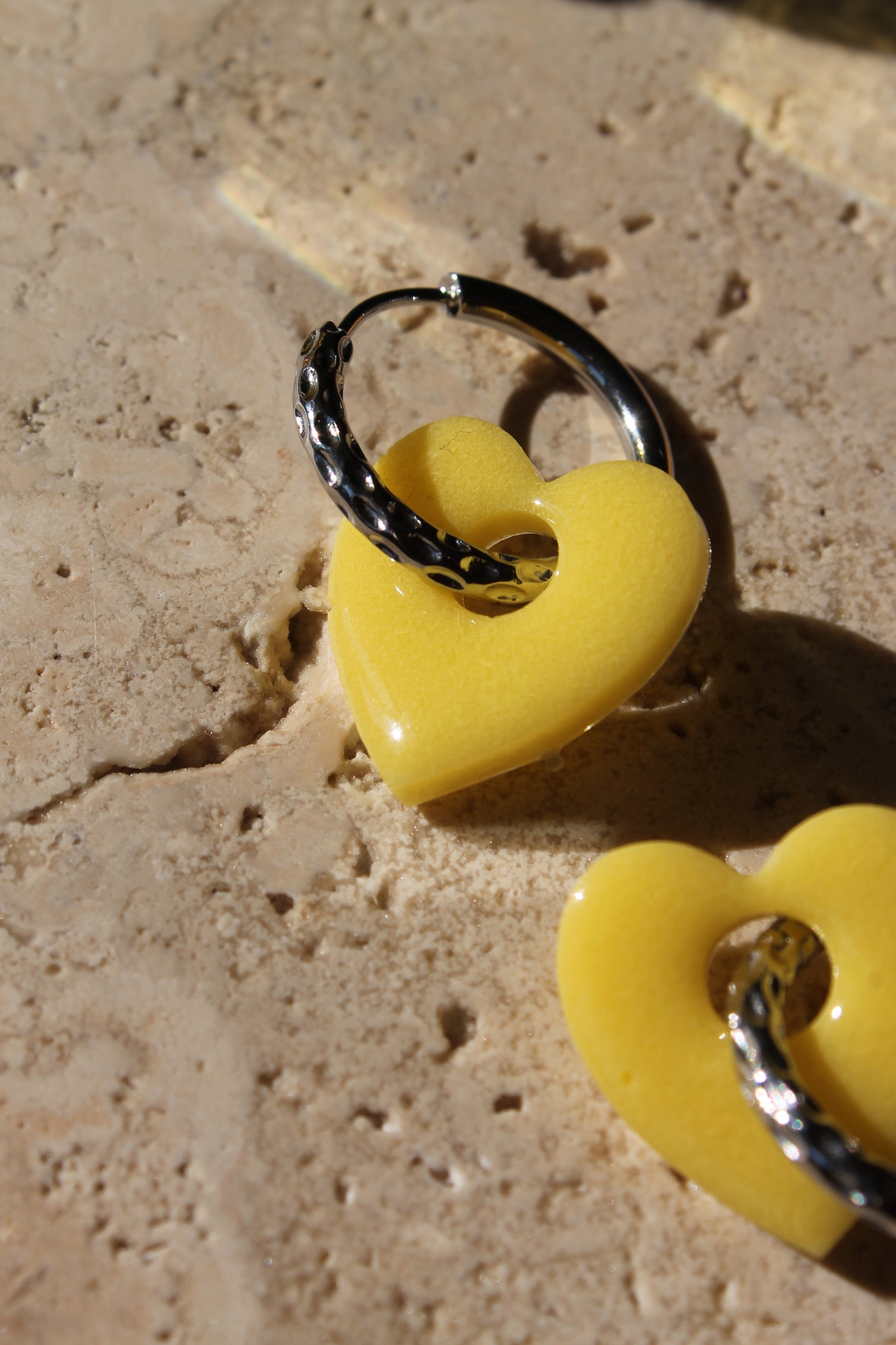 Amor _ Jaune beurre